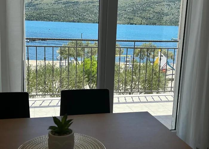 Iris דירה מרינה